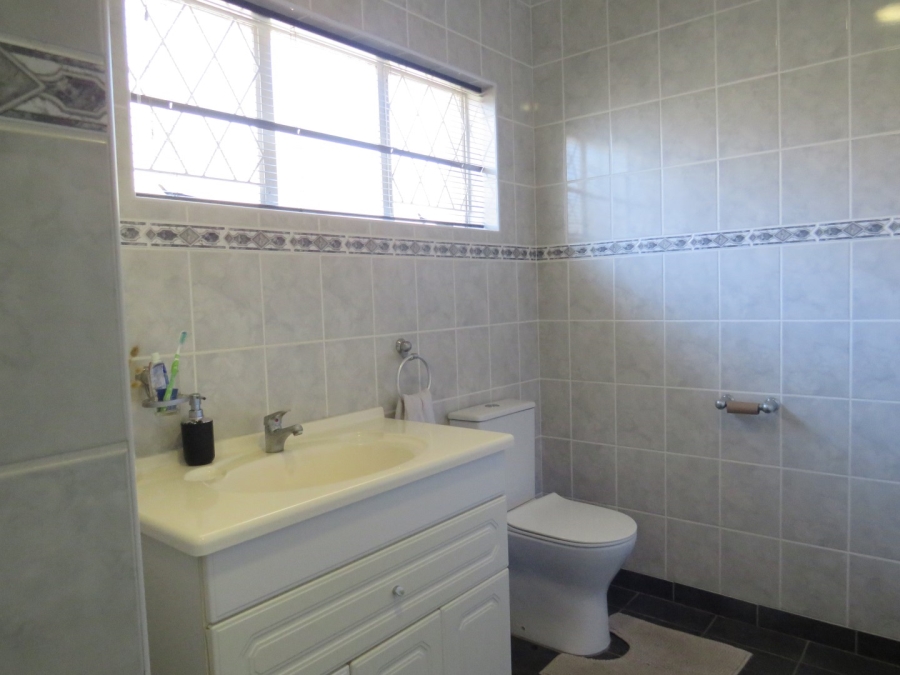 3 Bedroom Property for Sale in West Beach Eastern Cape